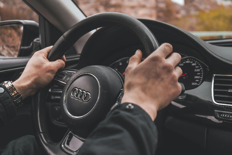 Automatic Driving Lessons London
